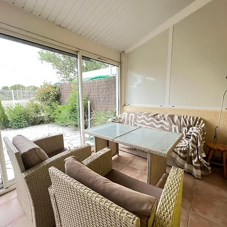 Belle 2 Terrasse Vue Reserve Naturelle Dans Securisee Avec Piscine Commune 800m De La Lrcs50 Villa *